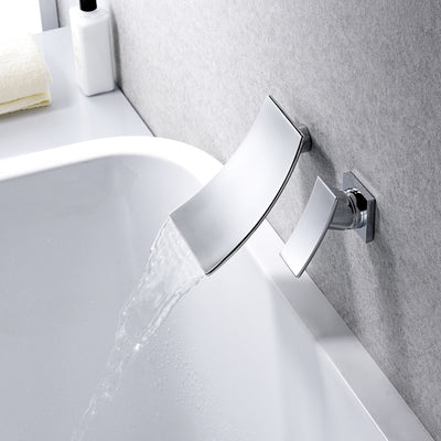 Rubinetto di riempimento per vasca da bagno a cascata con montaggio a parete, finitura cromata a leva singola a due fori